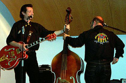 Rockabilly Duet. 27 de diciembre de 2007. Carbajosa de la Sagrada. Salamanca.