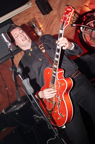 Rockabilly Duet. Eddie Cochran Memorial. La Sociedad Salamanca. Skinny Jim