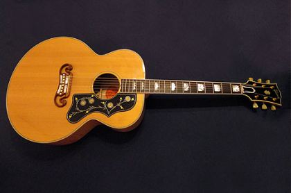 Gibson J 200